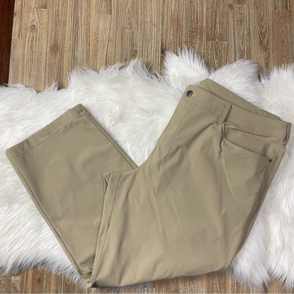 Lululemon ABC Pant Relaxed 30" FB Waist: 44